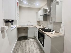 Kitchen- click for photo gallery